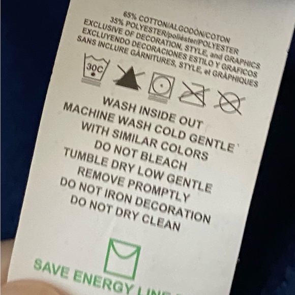 NYG New York Giants NFL women’s pullover hoodie. - Picture 4 of 5